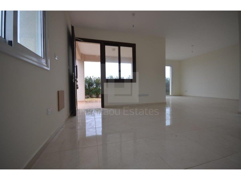 3 Bedroom House for Sale in Coral Bay, Paphos District