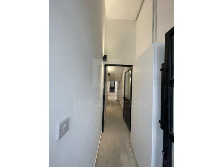 408m² Building for Sale in Limassol District