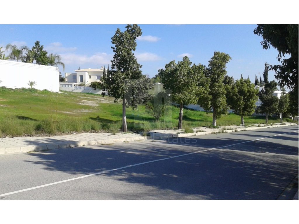 642m² Plot for Sale in Kallepeia, Nicosia District