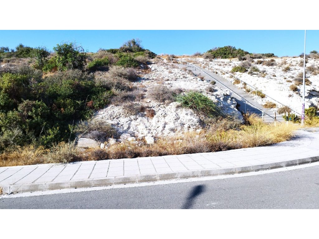 806m² Plot for Sale in Agios Tychonas, Limassol District