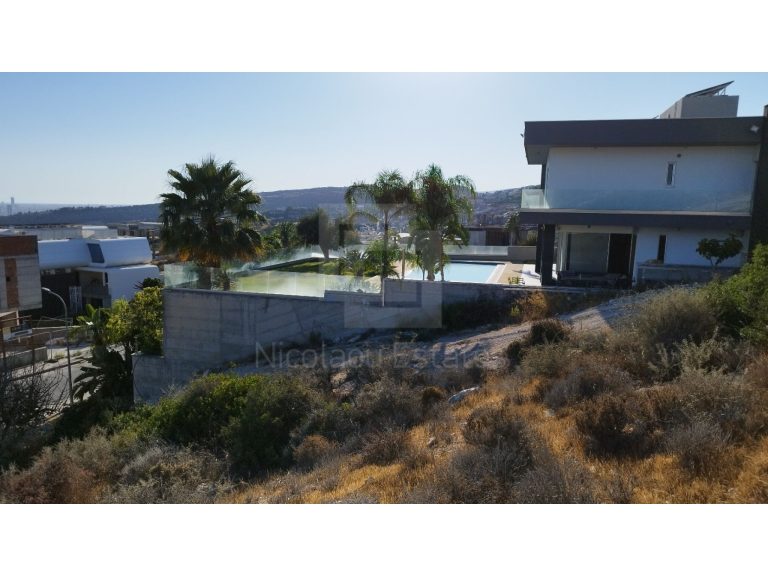 806m² Plot for Sale in Agios Tychonas, Limassol District