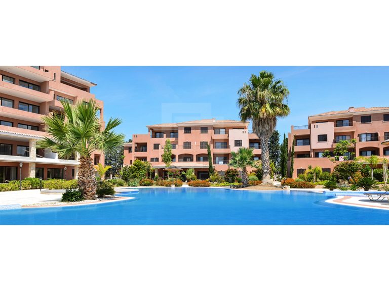 2 Bedroom Apartment for Sale in Kato Paphos