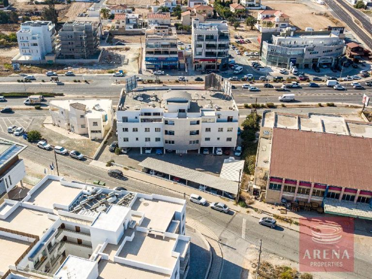 1065m² Office for Sale in Aradippou, Larnaca District