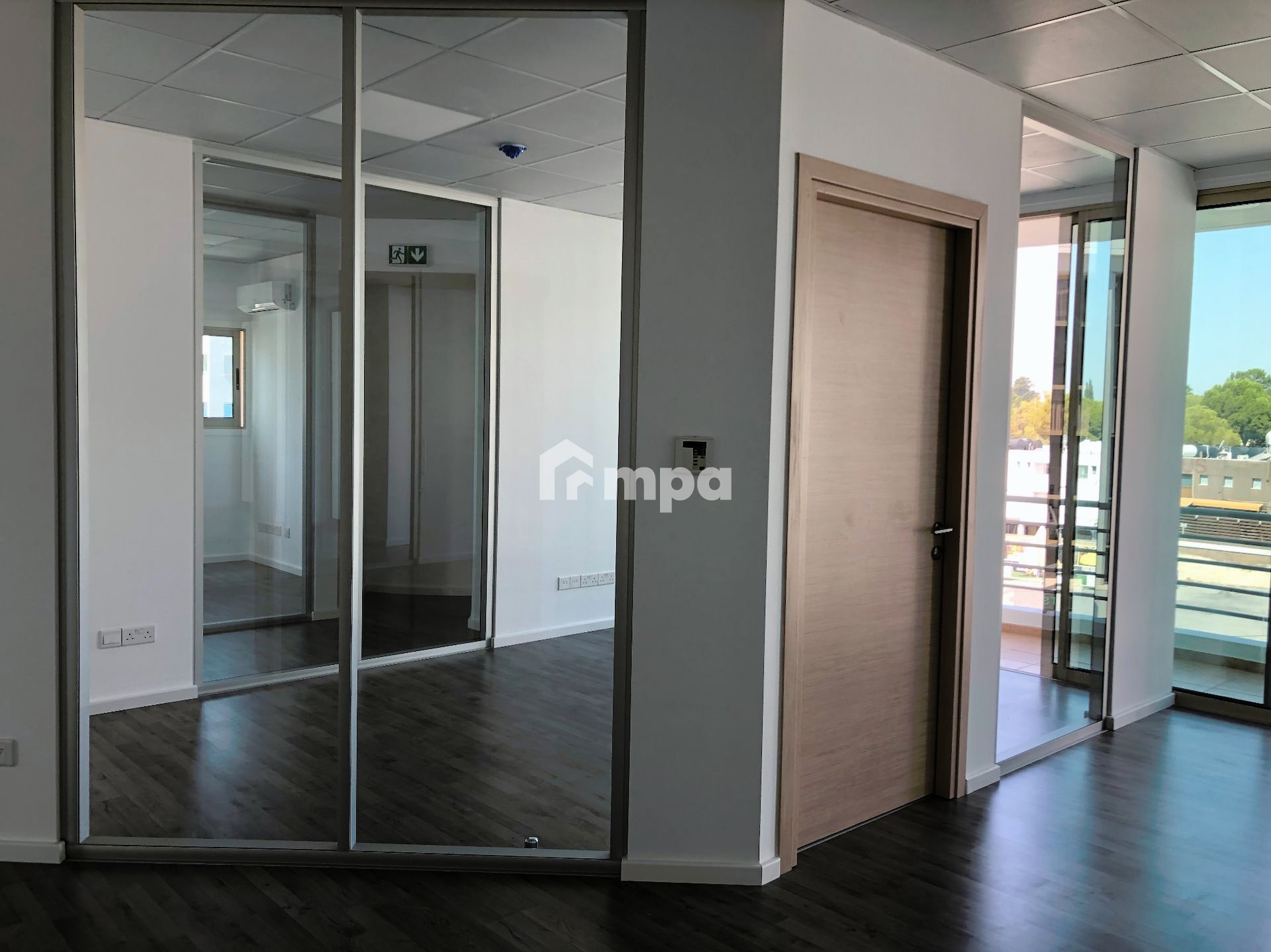 1008m² Building for Sale in Strovolos, Nicosia District