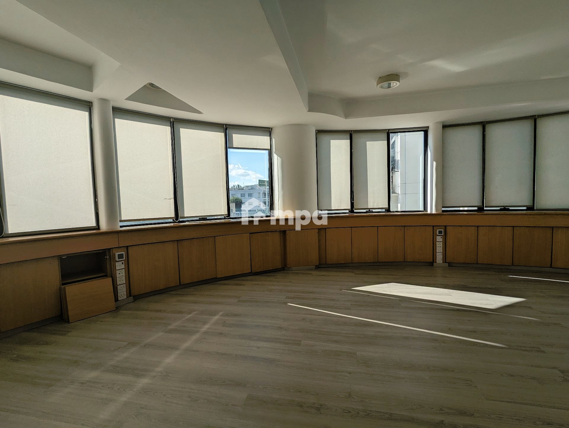200m² Office for Rent in Nicosia District
