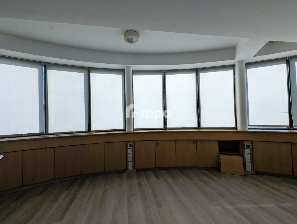 200m² Office for Rent in Nicosia District