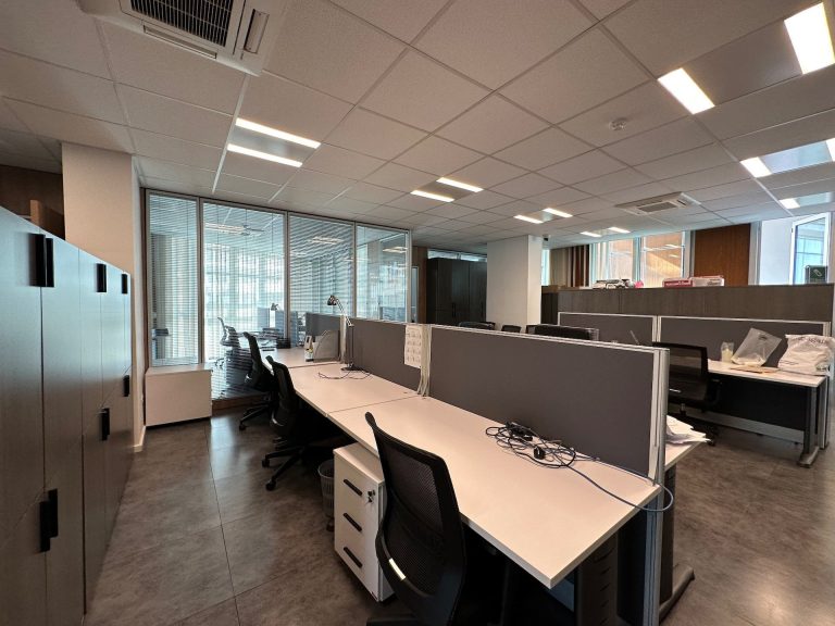398m² Office for Sale in Limassol – Mesa Geitonia