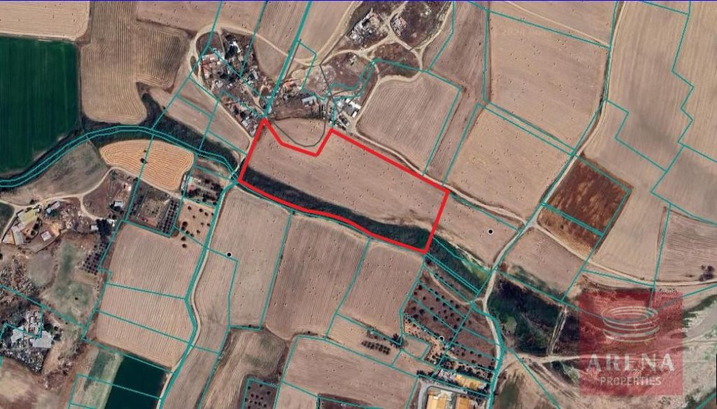 27,760m² Land for Sale in Dromolaxia, Larnaca District