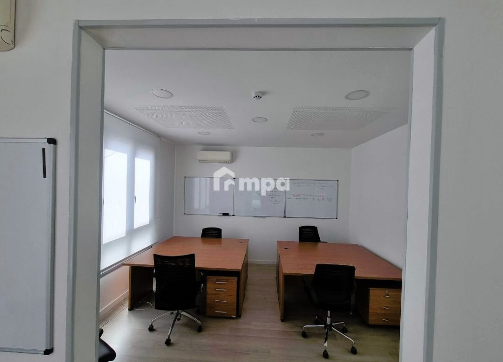 17m² Office for Rent in Nicosia District