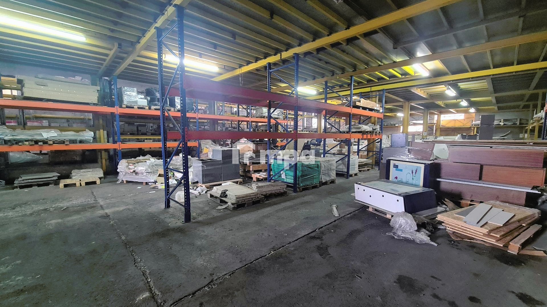 1800m² Commercial for Sale in Nicosia District