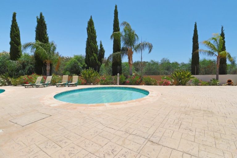 2 Bedroom Apartment for Sale in Chlorakas, Paphos District