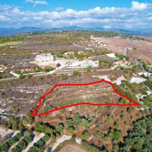 5,352m² Plot for Sale in Lasa, Paphos District