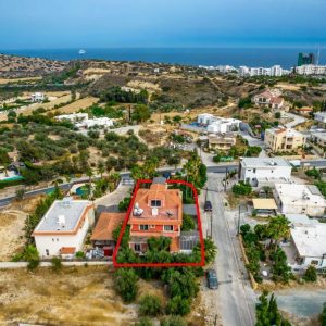 4 Bedroom House for Sale in Agios Tychonas, Limassol District