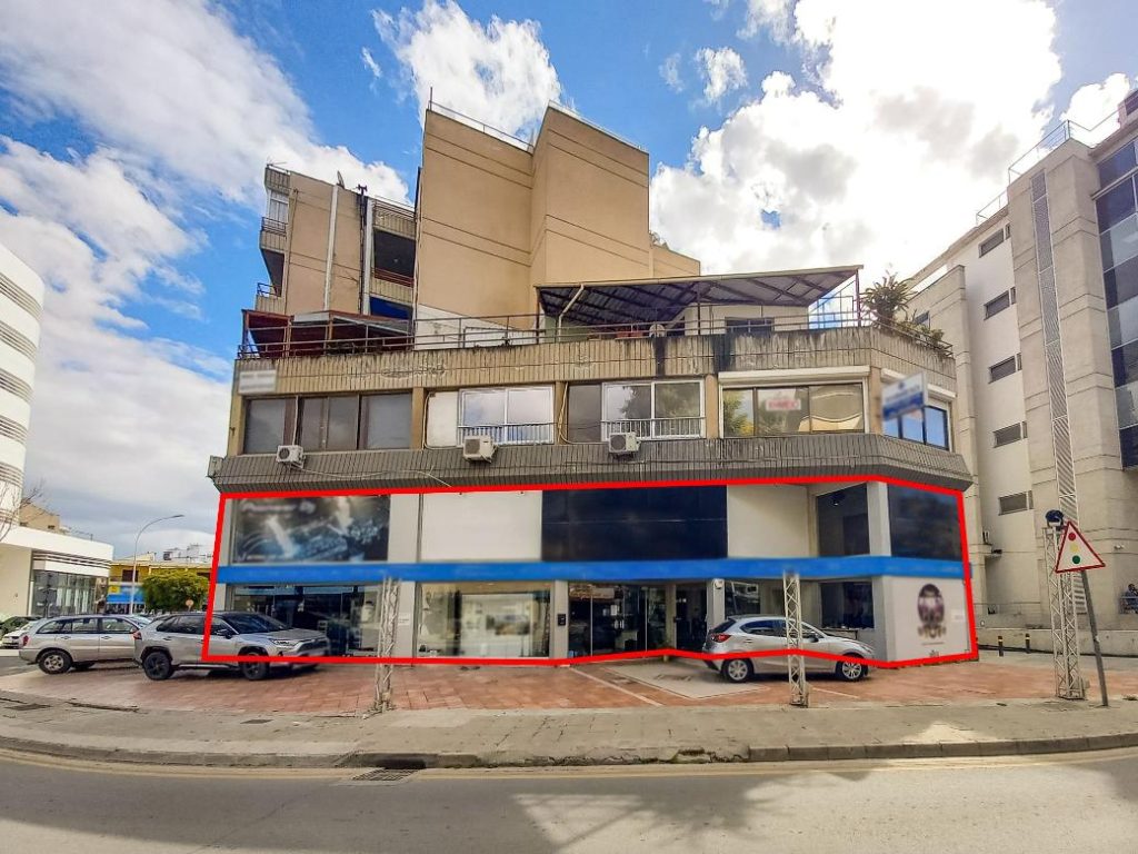 370m² Shop for Sale in Strovolos, Nicosia District