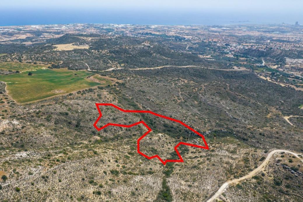 32,108m² Commercial Plot for Sale in Choirokoitia, Larnaca District