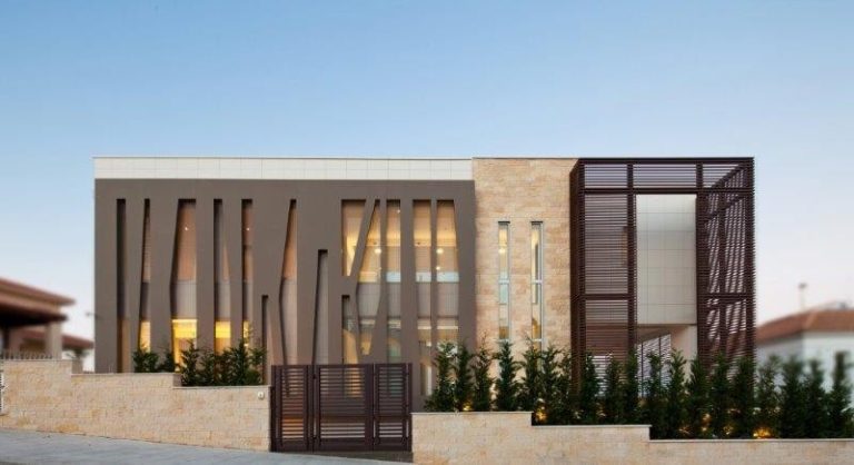 5 Bedroom Villa for Sale in Paniotis, Limassol District
