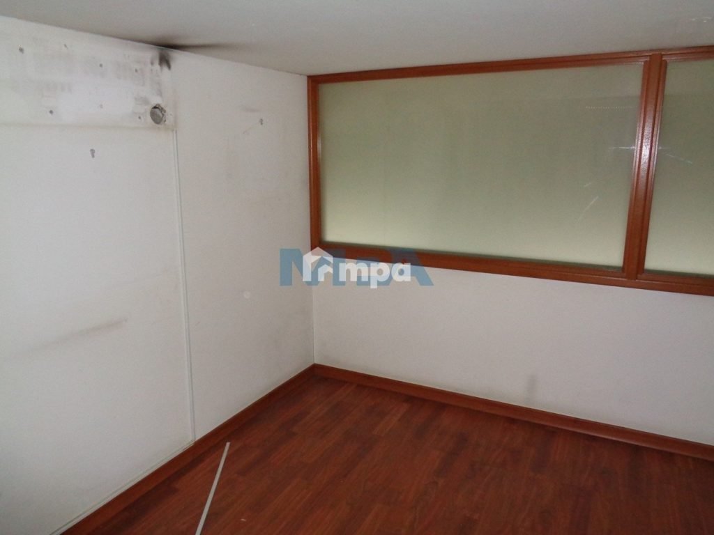 70m² Commercial for Rent in Nicosia District