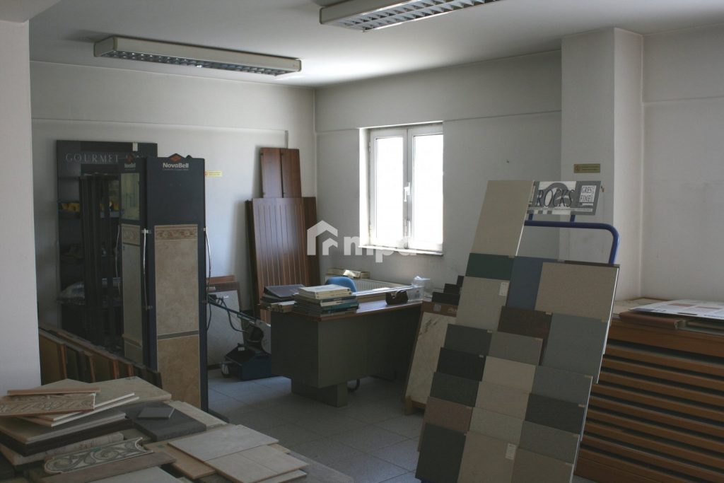 350m² Office for Rent in Strovolos, Nicosia District