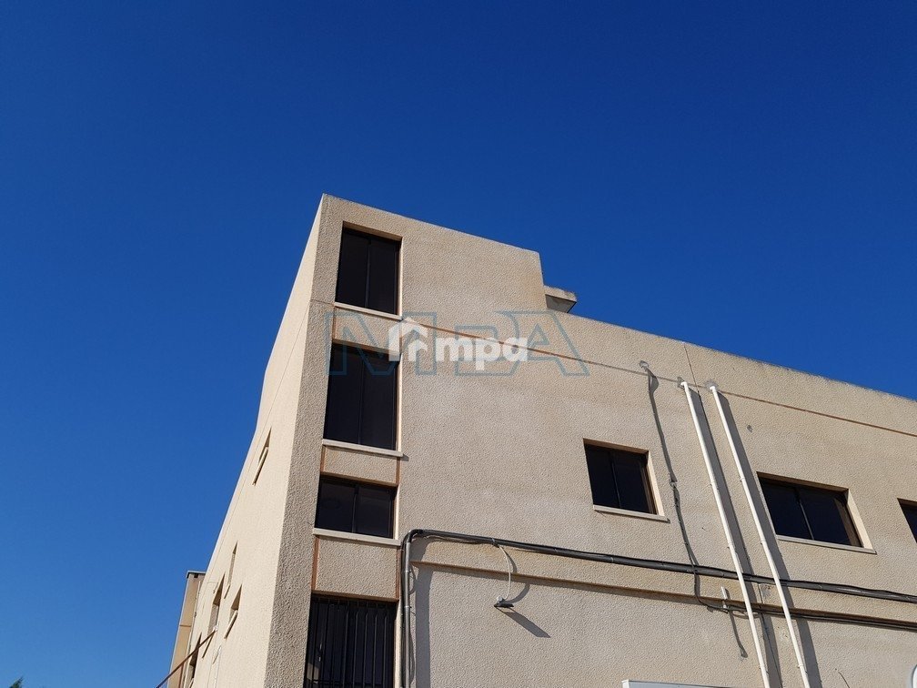 950m² Office for Rent in Latsia, Nicosia District