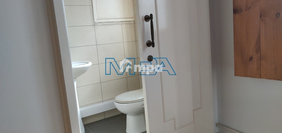 220m² Office for Rent in Nicosia District