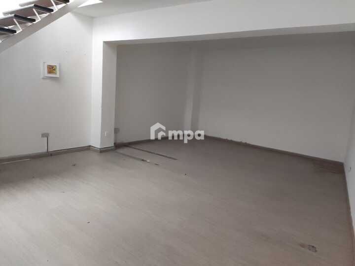 98m² Commercial for Rent in Nicosia District