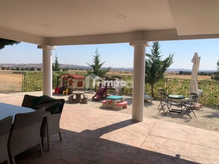 4 Bedroom House for Rent in Tseri, Nicosia District
