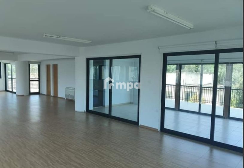 180m² Office for Rent in Nicosia District