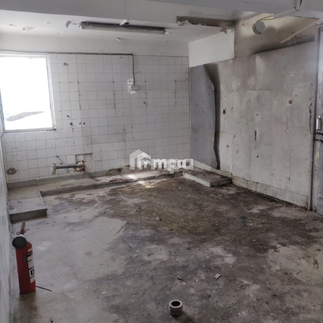 180m² Commercial for Rent in Nicosia – Agios Antonios