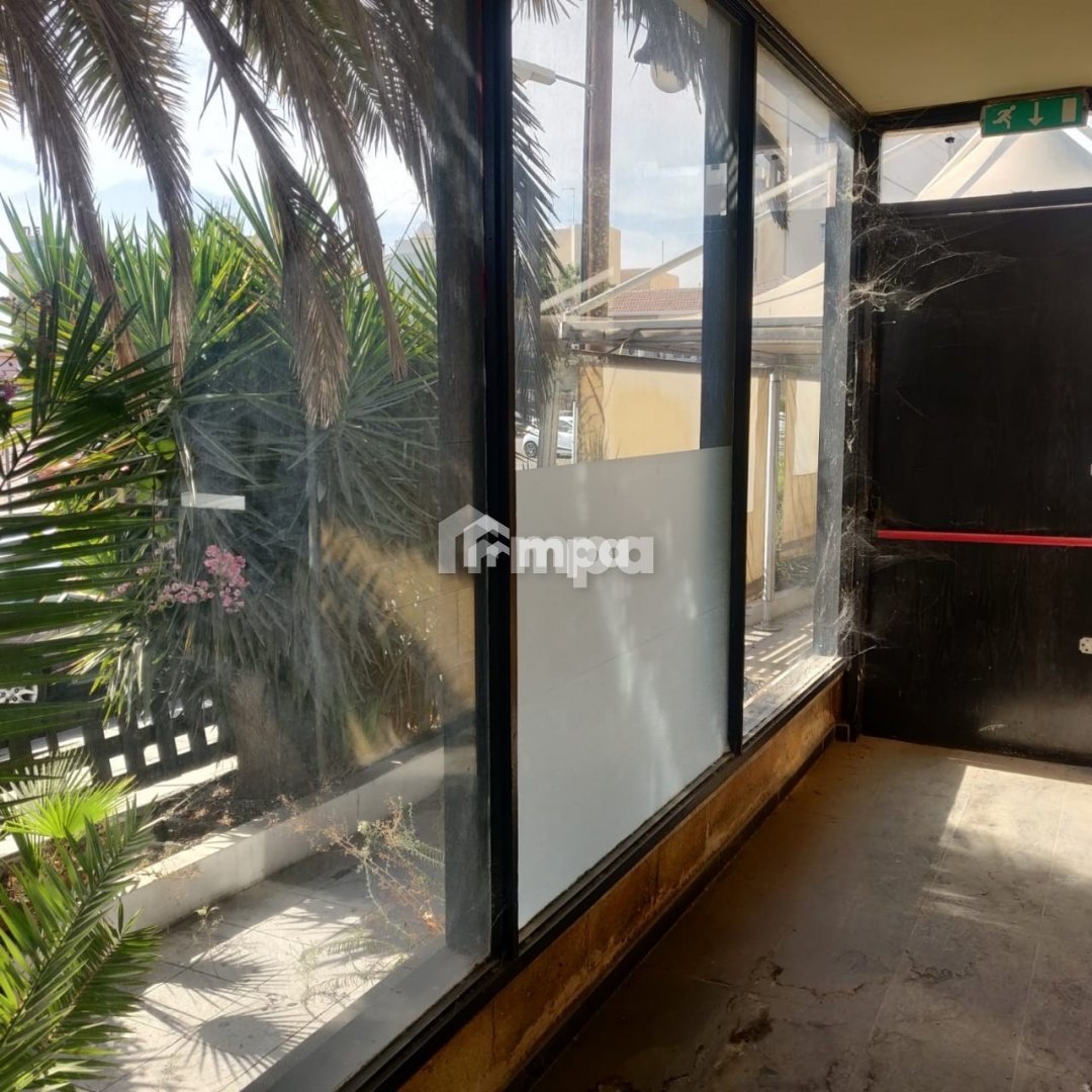 180m² Commercial for Rent in Nicosia – Agios Antonios