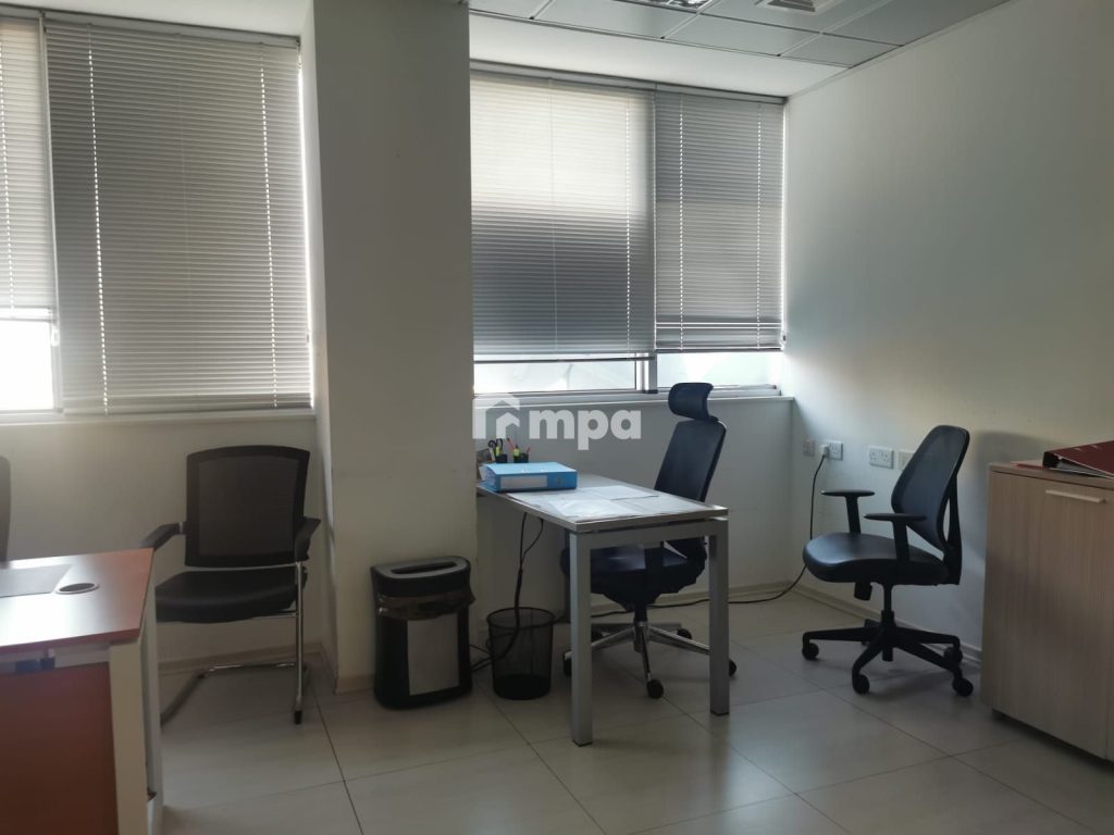 369m² Office for Rent in Strovolos, Nicosia District