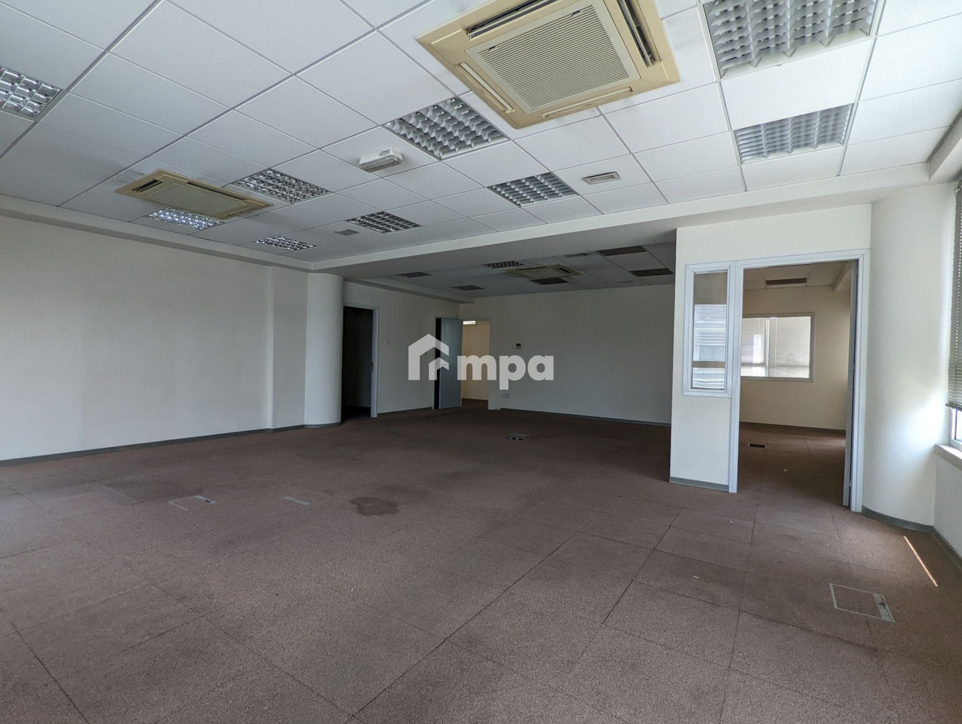 349m² Office for Rent in Nicosia District