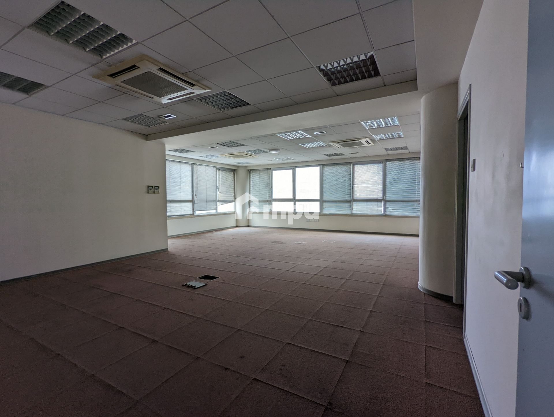 349m² Office for Rent in Nicosia District