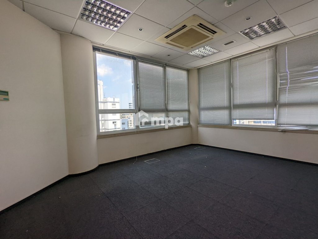 349m² Office for Rent in Nicosia District