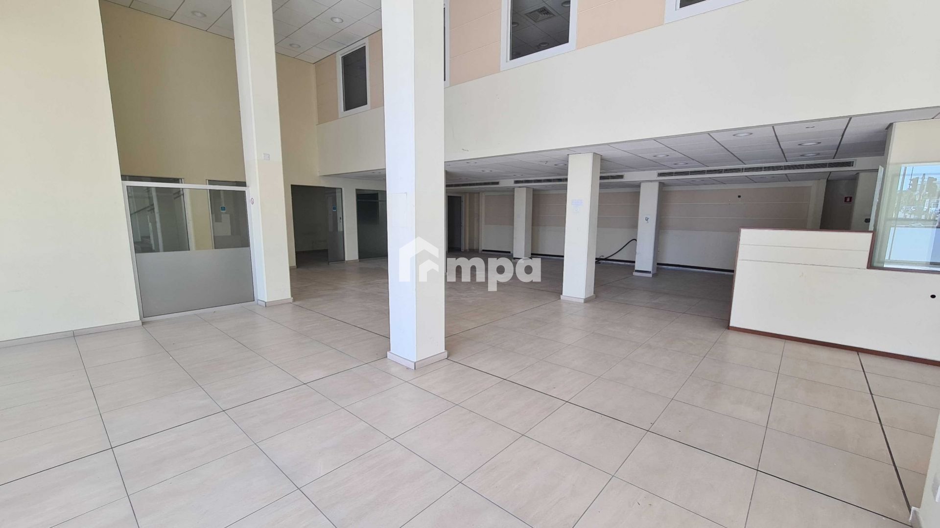 300m² Commercial for Rent in Lakatamia, Nicosia District