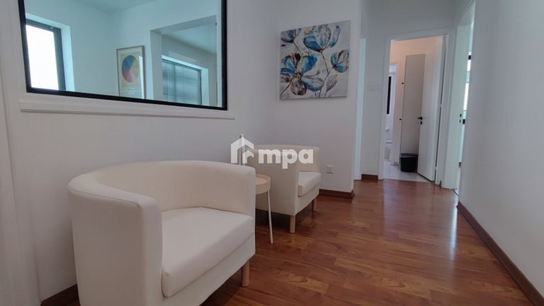 Γραφείο 12m² προς ενοικίαση στην Επαρχία Λευκωσίας