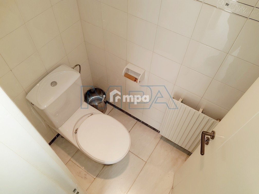 4 Bedroom Apartment for Sale in Nicosia District