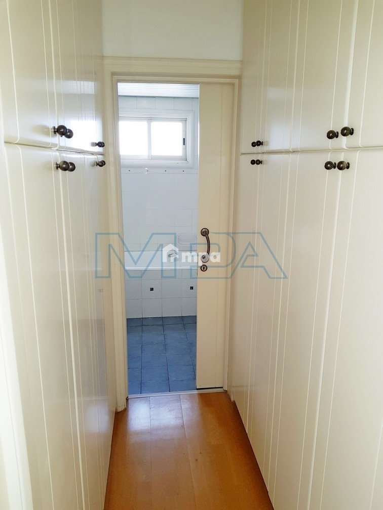 4 Bedroom Apartment for Sale in Nicosia District