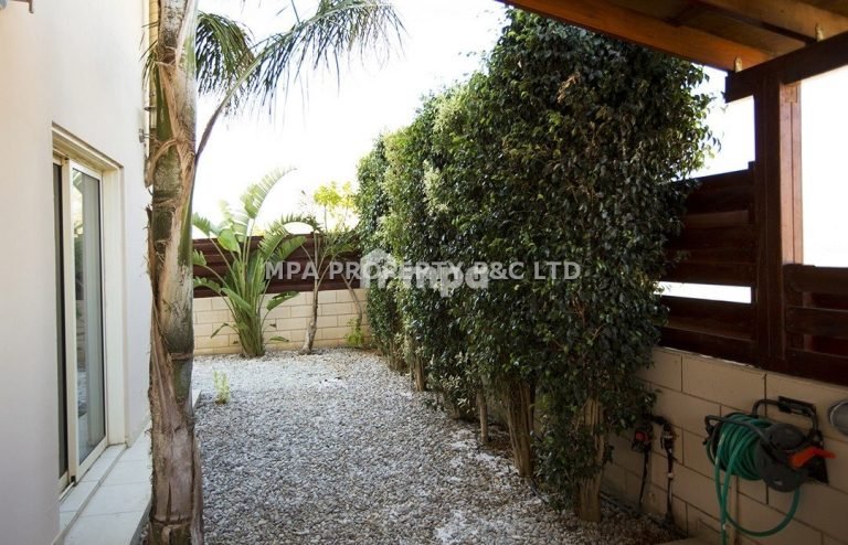 Cheap Houses and Villas for Sale Nicosia up to 400000 euro