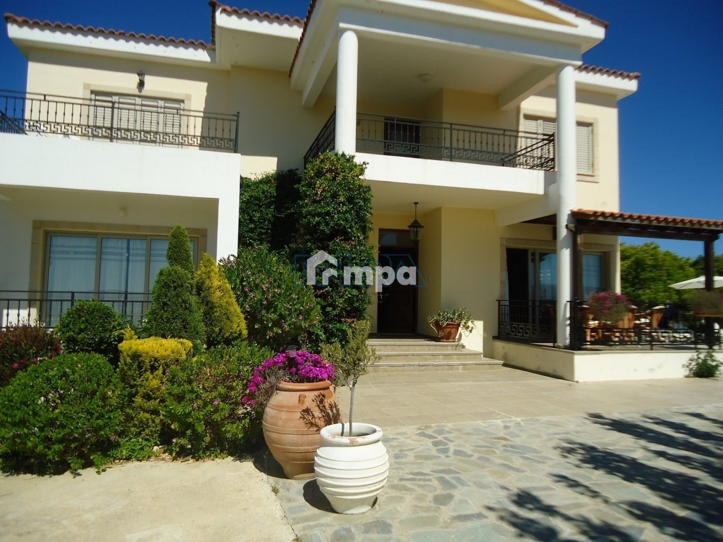 4 Bedroom House for Sale in Argaka, Paphos District