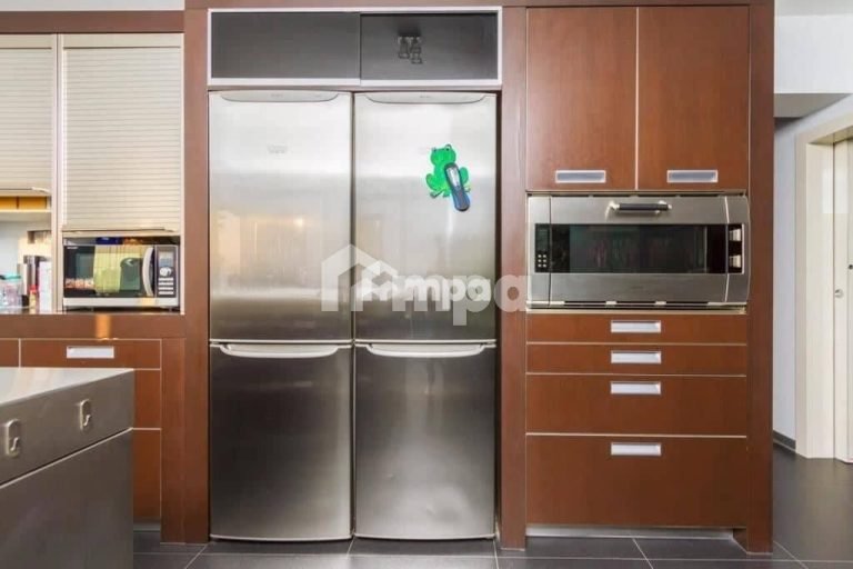 3 Bedroom Apartment for Sale in Strovolos, Nicosia District