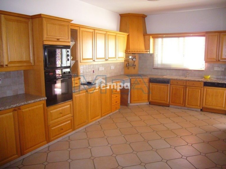 3 Bedroom House for Sale in Nicosia – Kaimakli