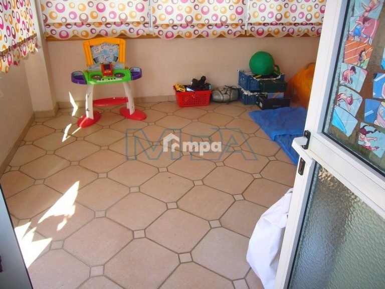 Cheap Houses and Villas for Sale Nicosia up to 300000 euro