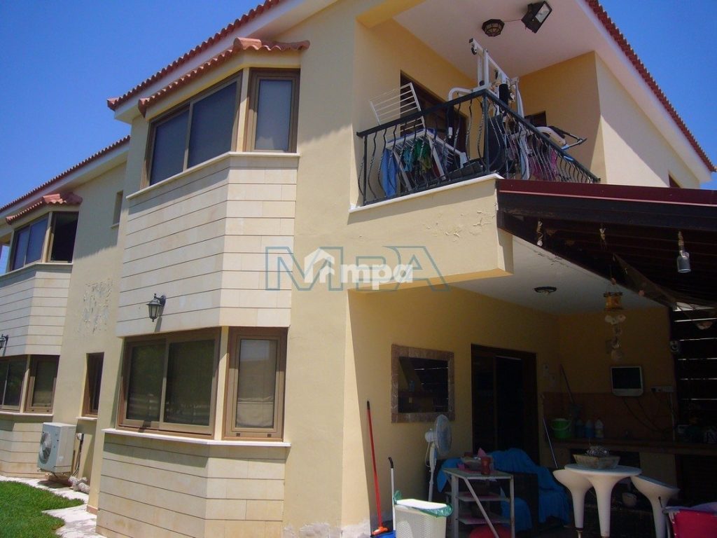 3 Bedroom House for Sale in Lakatamia, Nicosia District