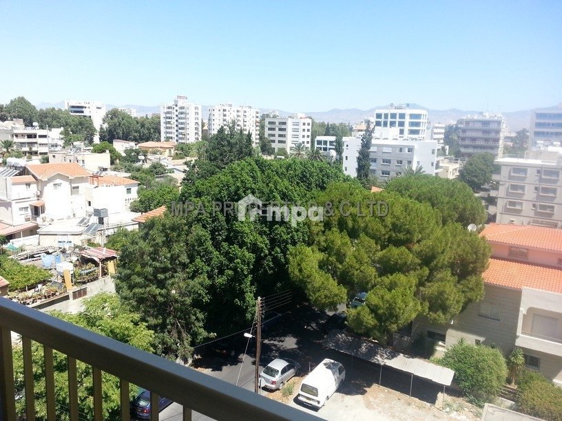 3 Bedroom Apartment for Sale in Agioi Omologites, Nicosia District
