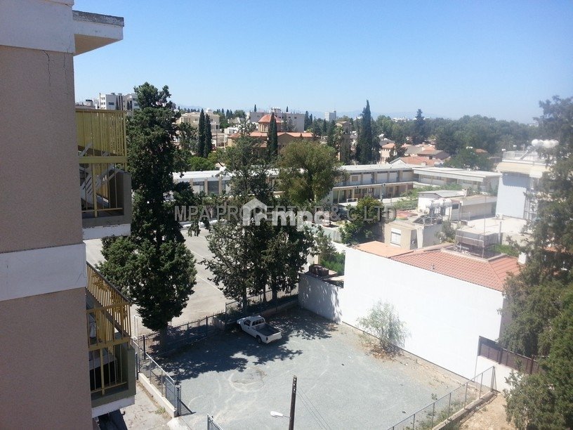 3 Bedroom Apartment for Sale in Agioi Omologites, Nicosia District