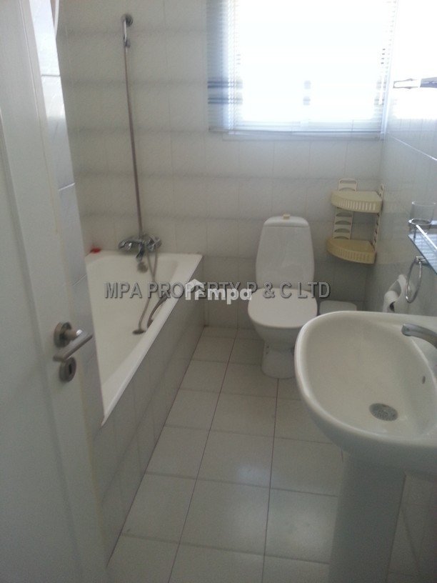 3 Bedroom Apartment for Sale in Agioi Omologites, Nicosia District