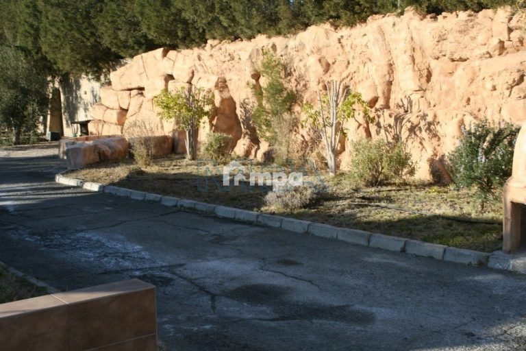 6+ Bedroom House for Sale in Agioi Trimithias, Nicosia District