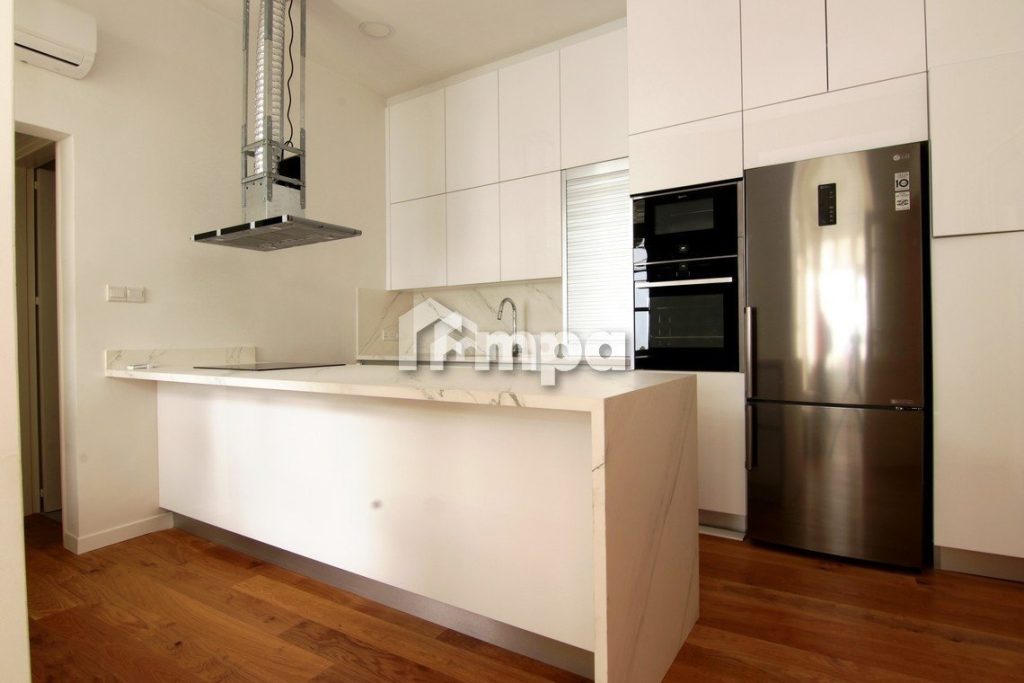 4 Bedroom House for Sale in Agioi Omologites, Nicosia District