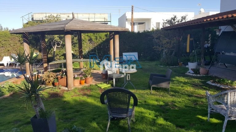 5 Bedroom House for Sale in Nicosia District