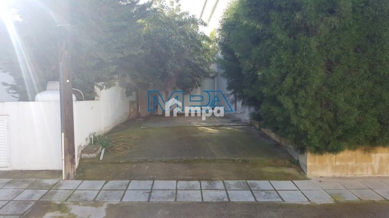 5 Bedroom House for Sale in Nicosia District